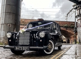 Black Taxi for wedding hire in Manchester